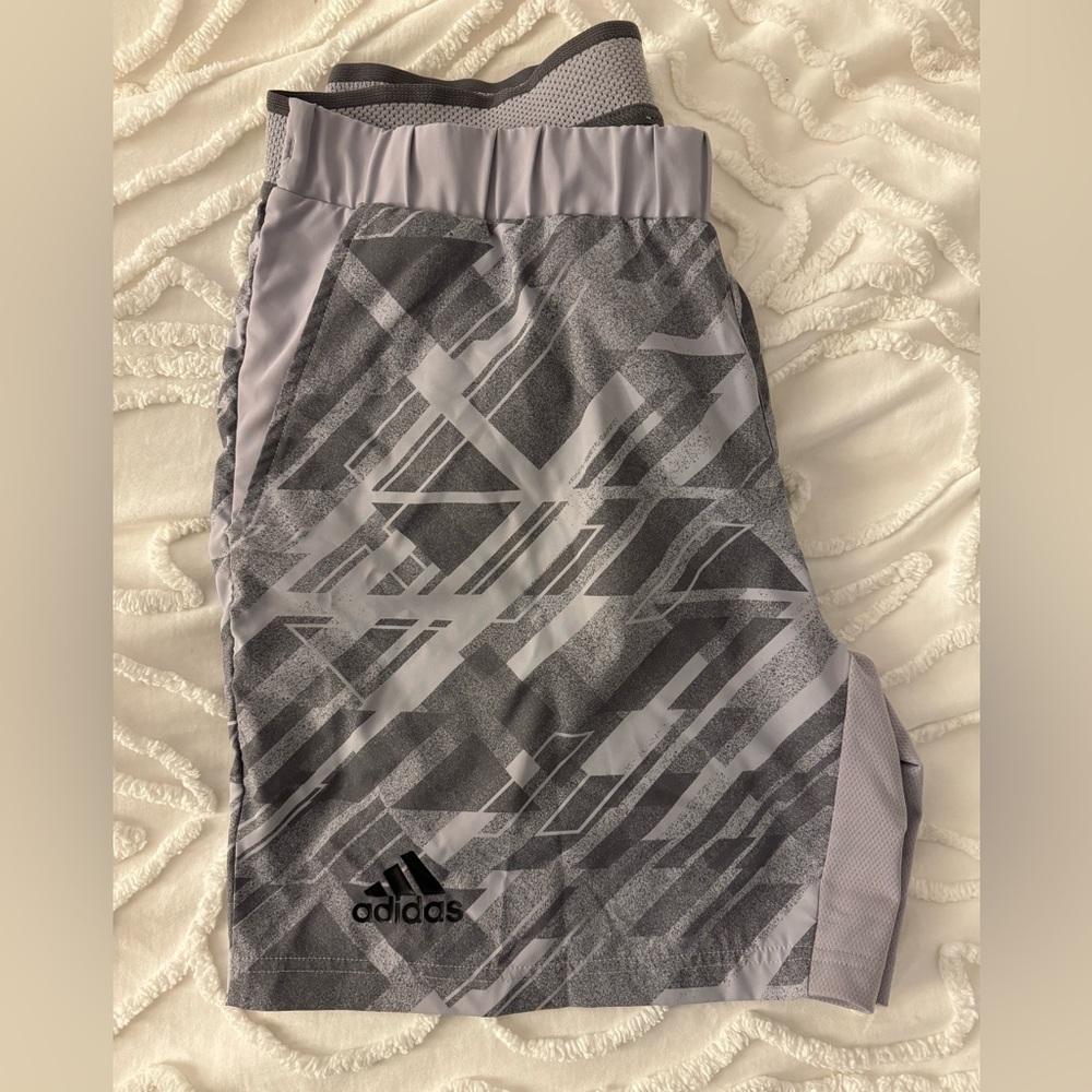 Adidas men’s tennis shorts - Large